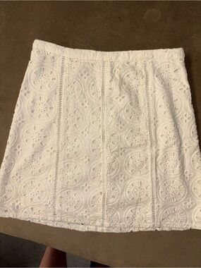 Hollister White Eyelet Circle-Pattern Mini Skirt
